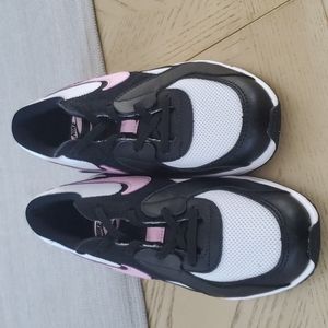 Nike Kids Sneakers Black, Pink, and White